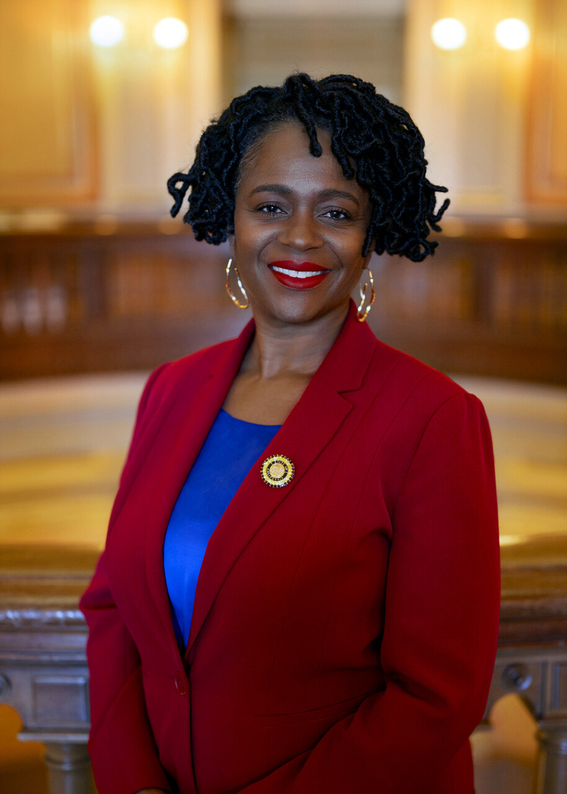 Senator Smallwood-Cuevas headshot in the Capitol building